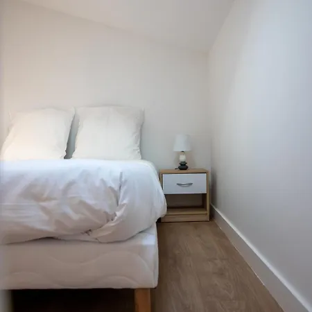 Apartman L'amsterdam - Duplex Tres Calme Au Dernier Etage Niort