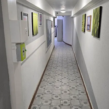 아파트 L'amsterdam - Duplex Tres Calme Au Dernier Etage *